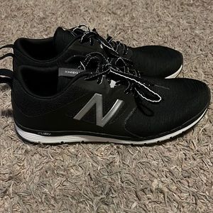 New balance shoes size 10